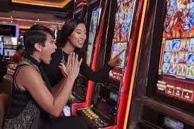 tong toto featured game showcase